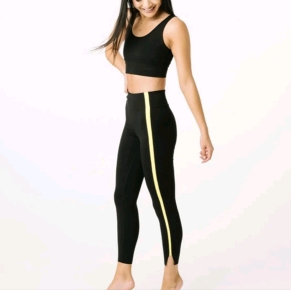 Zyia Active Black Neon Tape Luxe High-rise 7/8 Legging - Picture 9 of 11